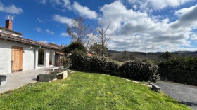 Maison à Burlats