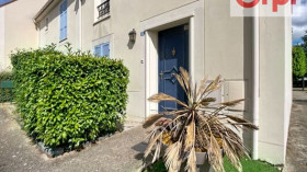 Maison à Lésigny
