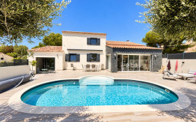 Maison à Carnoux-en-Provence