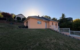Maison à Saint-Christophe-Vallon