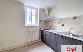 Appartement à Néris-les-Bains