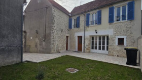 Maison à Beaumont-du-Gâtinais