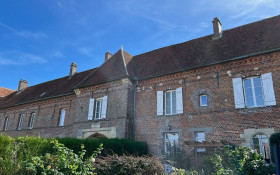 Maison à Pierre-Levée