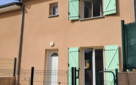 Maison à Chuzelles