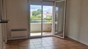 Appartement à Saint-Étienne-de-Tulmont