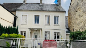 Maison à Bruyères-et-Montbérault
