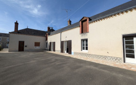 Maison à Saint-Péravy-la-Colombe