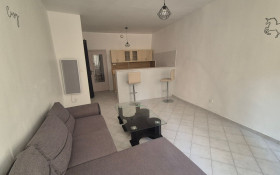 Appartement à Pont-Saint-Esprit