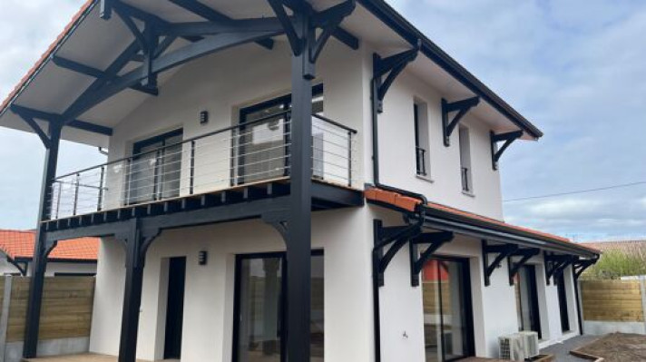 Maison à Gujan-Mestras