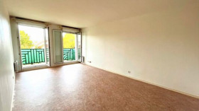 Appartement à Sainte-Geneviève-des-Bois