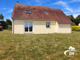 Maison à Saint-Martin-d'Écublei
