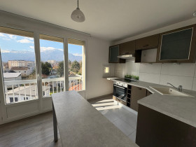 Appartement à Saint-Martin-d'Hères
