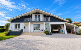 Maison à Angresse