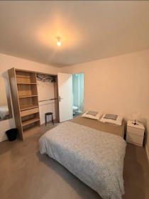 Appartement à Paray-Vieille-Poste