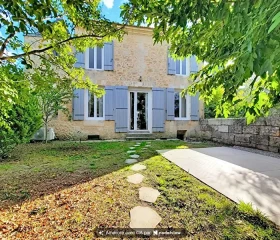 Maison à Bourg
