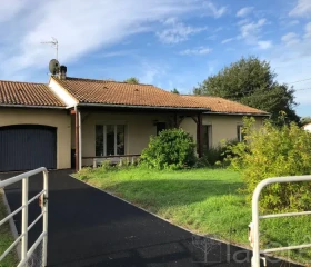 Maison à Étauliers