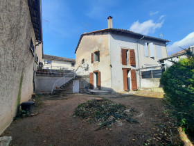 Maison à Caussade