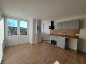 Appartement à Blavozy