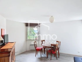 Studio à Oyonnax