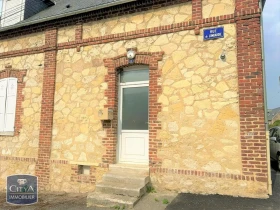 Maison à Toulis-Et-Attencourt