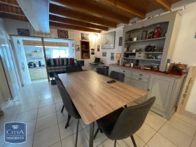 Maison à Saint-Romain-La-Motte