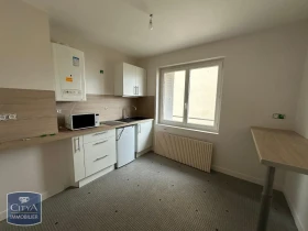 Studio à Brive-La-Gaillarde