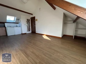 Studio à Bruyères-Le-Châtel