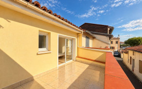 Appartement à Castelginest