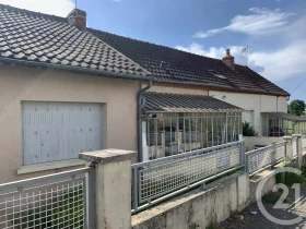 Maison à Villebret