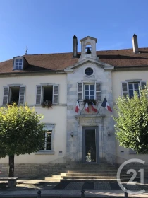 Studio à Franois