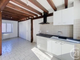Appartement à Lailly-en-Val