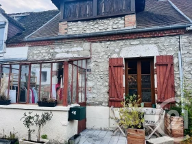 Maison à Jouy-le-Potier