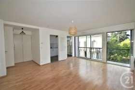 Appartement à Laval