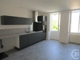 Appartement à Chef-Boutonne