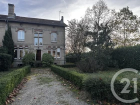 Maison à Arthès