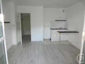 Studio à Étréchy