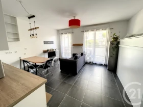 Studio à Noisy-le-Grand