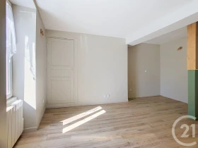Studio à Tours