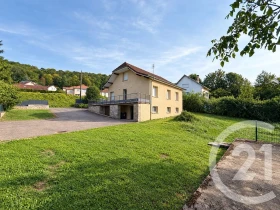 Maison à Échenoz-la-Méline