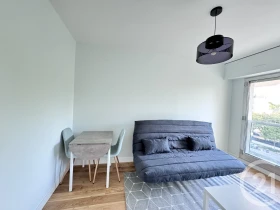 Studio à Neuilly-sur-Seine