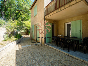 Appartement à Gréoux-les-Bains