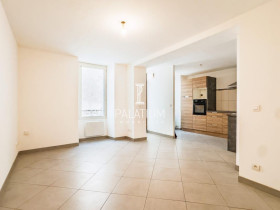 Maison à Oraison