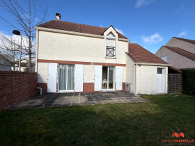 Maison à Montigny-le-Bretonneux