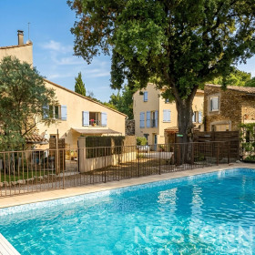 Maison à Saint-Maximin-la-Sainte-Baume