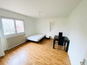 Studio à Mâcon