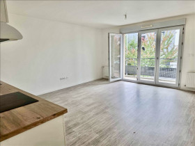 Appartement à Égly