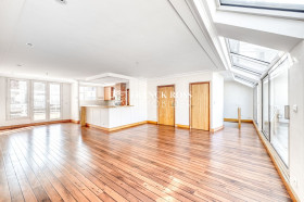 Appartement à PARIS 16