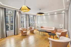 Appartement à PARIS 8