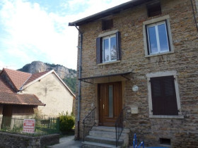 Maison à Hières-sur-Amby
