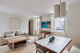 Appartement à Paris 8ème